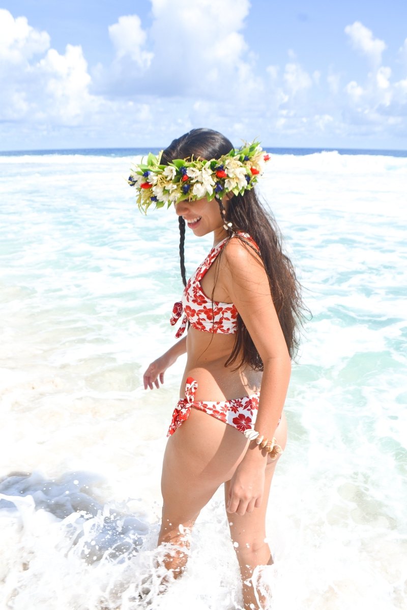N°H1 - HINANO - ENSEMBLE BIKINI NOUÉ - "MARANIA" - RED/CREAM - FLYINGCLOUD SWIM - MAILLOTS DE BAIN RÉVERSIBLES AFFINANTS ET CONFORTABLESN°H1 - HINANO - ENSEMBLE BIKINI NOUÉ - "MARANIA" - RED/CREAMFLYINGCLOUD SWIM - MAILLOTS DE BAIN RÉVERSIBLES AFFINANTS ET CONFORTABLES