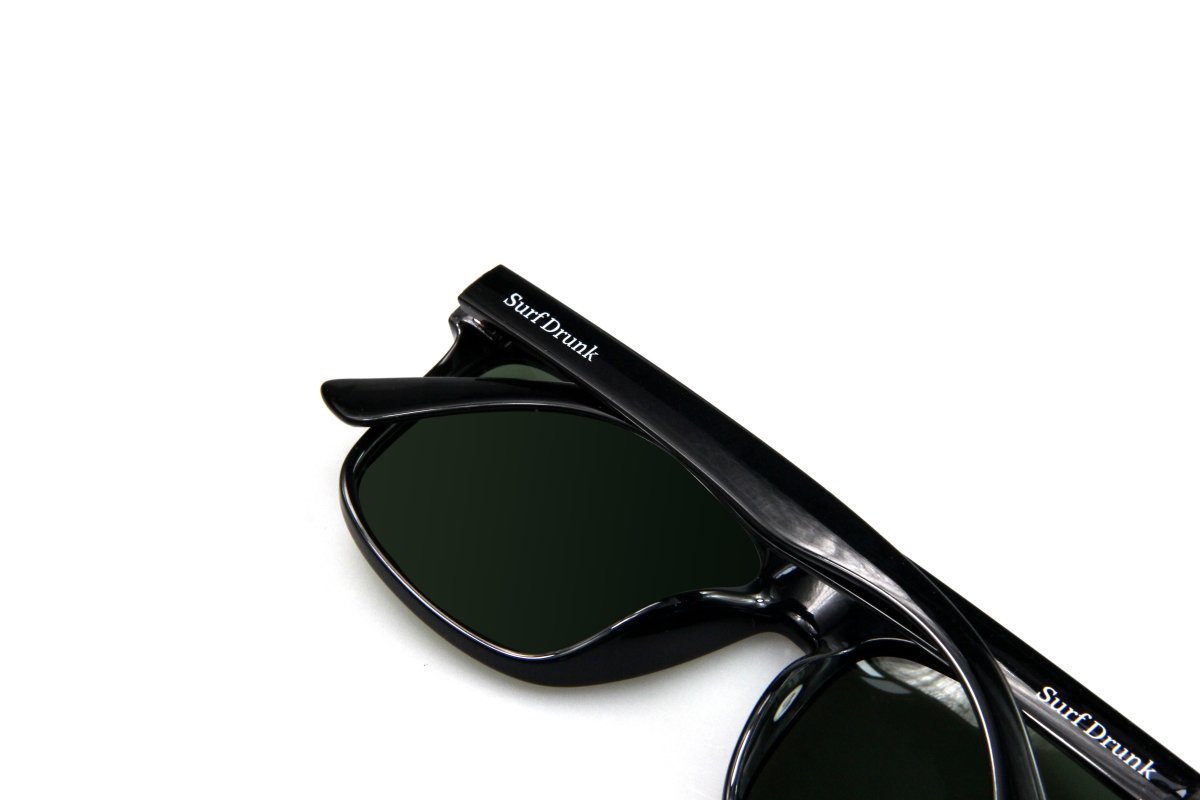 TAAPUNA BLACK - LUNETTES DE SOLEIL POLARISÉES - FLYINGCLOUD SWIM - MAILLOTS DE BAIN RÉVERSIBLES AFFINANTS ET CONFORTABLESTAAPUNA BLACK - LUNETTES DE SOLEIL POLARISÉESFLYINGCLOUD SWIM - MAILLOTS DE BAIN RÉVERSIBLES AFFINANTS ET CONFORTABLES